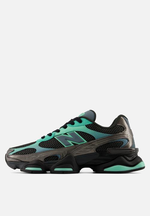 New Balance  - 9060R