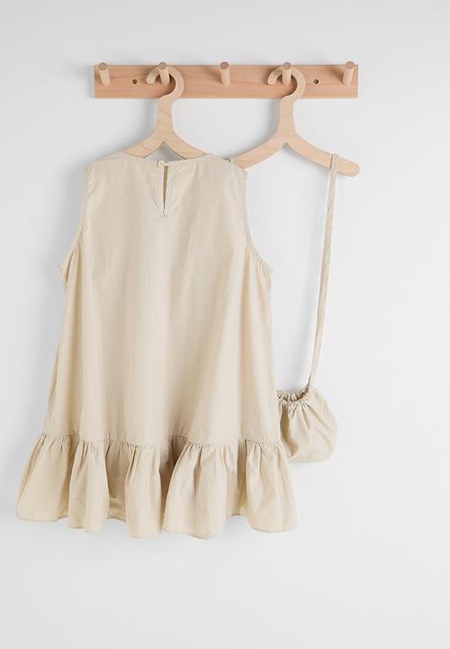 Pop Candy - Box pleated neckline dress with sling pouch bag - light khaki