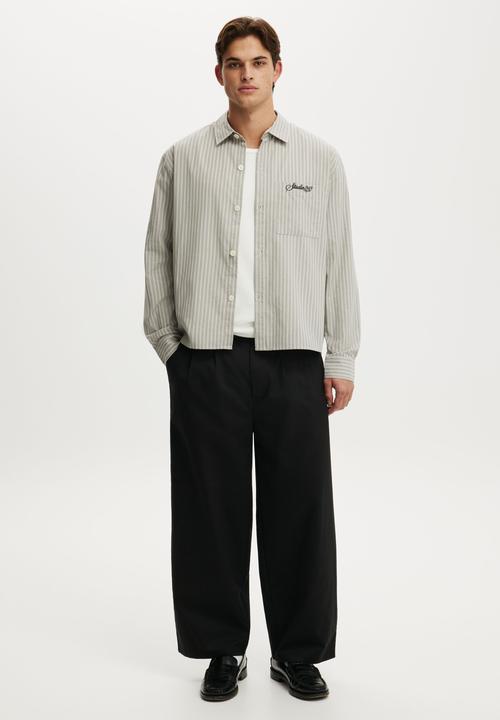 Cotton On - Bedford Long Sleeve Shirt - Grey Stripe Emb