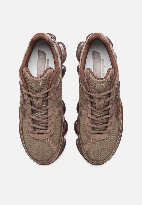 New Balance  - 2000L - brown