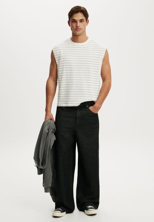 Cotton On - Cropped Fit Muscle - Vintage White/Denim Blue Stripe