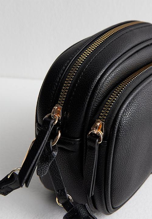 New Look - Alice Tassel Camera  - Black
