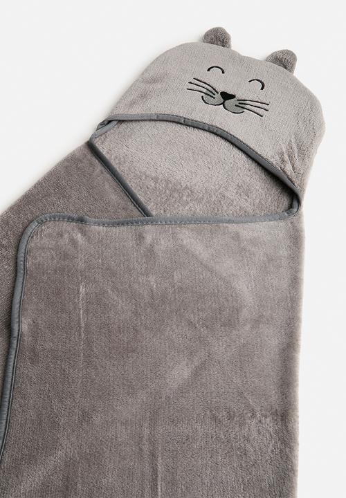 H&S - Fleece Cape Cat