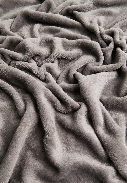 H&S - Fleece Cape Cat