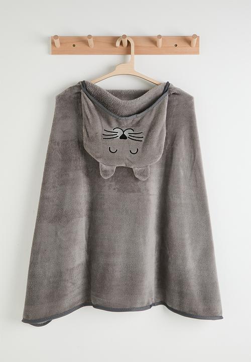 H&S - Fleece Cape Cat