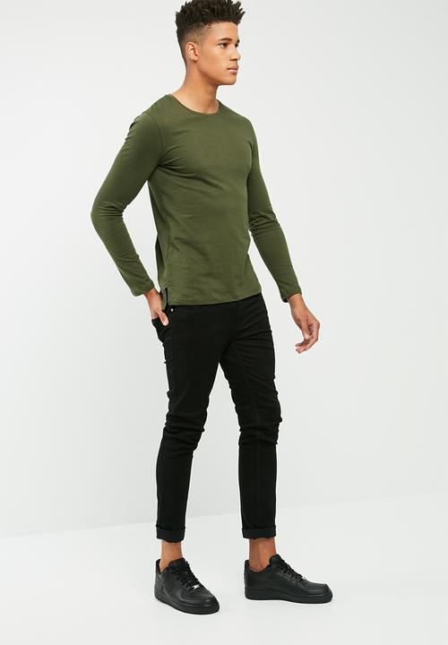 basicthread - Basic tail crew neck tee