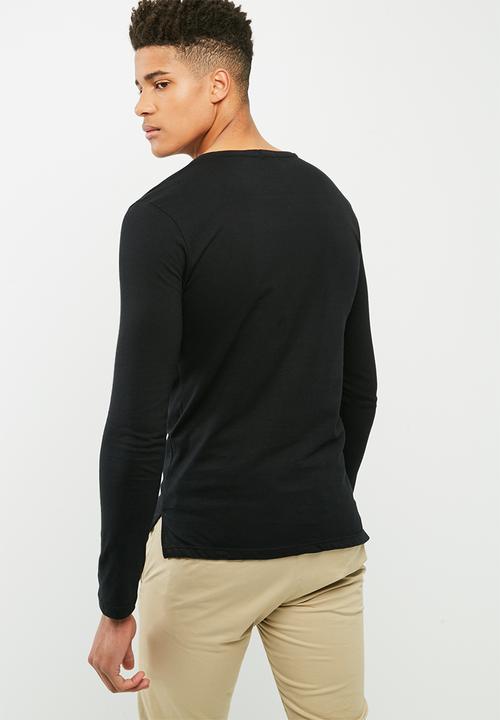 basicthread - Basic tail crew neck tee