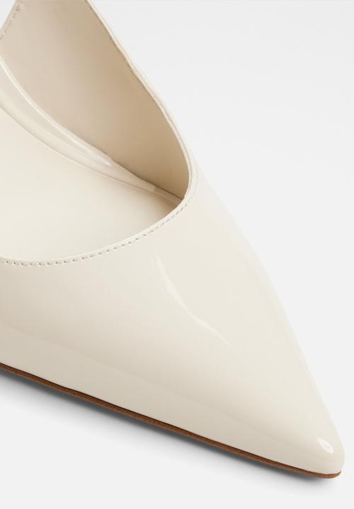 ALDO - Seralina closed toe slingback - light beige