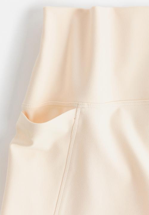 H&M - Softmove? pocket cycling shorts  - butter yellow