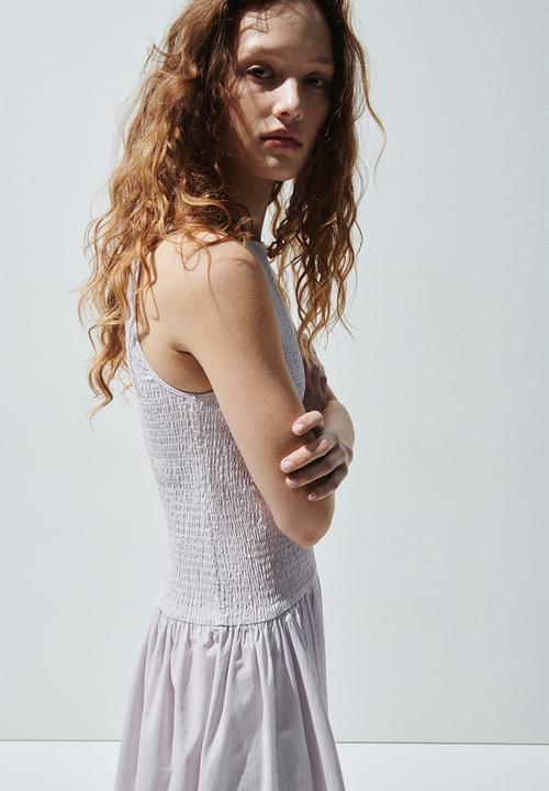 H&M - Smocked seersucker dress - light purple