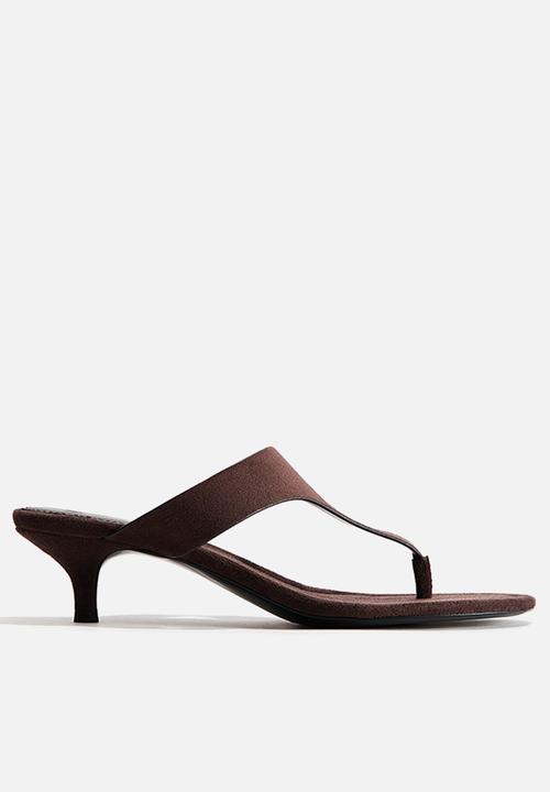 H&M - women-shoes-sandals-flip-flops