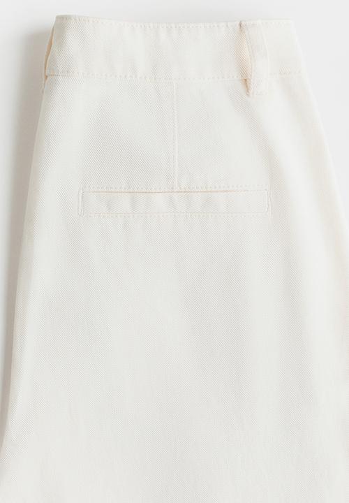 H&M - Wide belted twill trousers - white