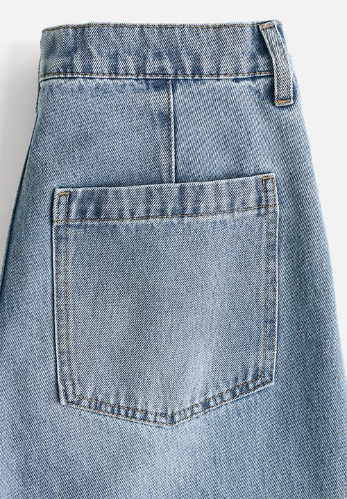 H&M - Super wide high waist jeans - light denim blue