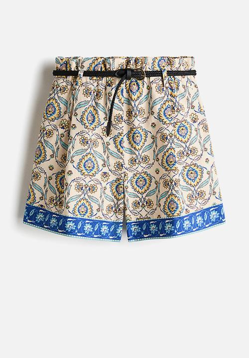 H&M - Belted linen-blend shorts - light beige/patterned