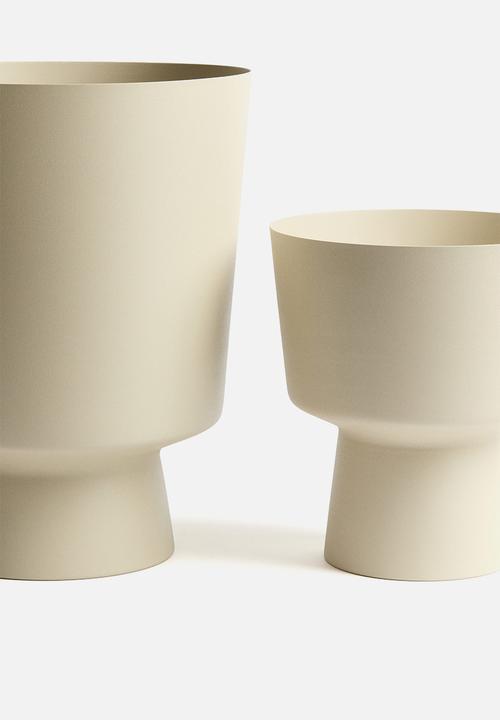 H&M - Large metal plant pot - light beige