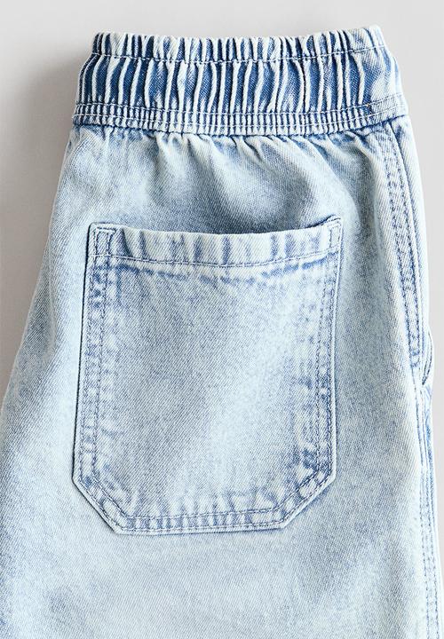 H&M - Denim shorts - light denim blue