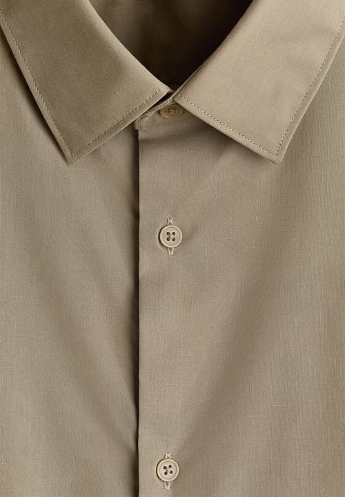 H&M - Slim fit easy-iron shirt - khaki green