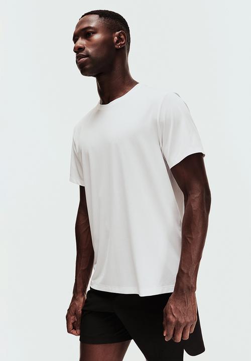 H&M - Mesh sports t-shirt with drymove. - white