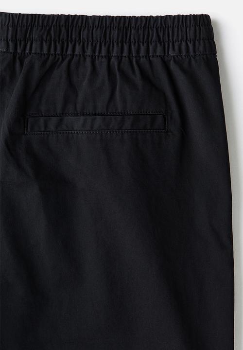 H&M - Relaxed fit cotton shorts - black