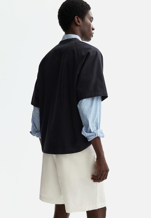 H&M - Relaxed fit cotton shorts - white