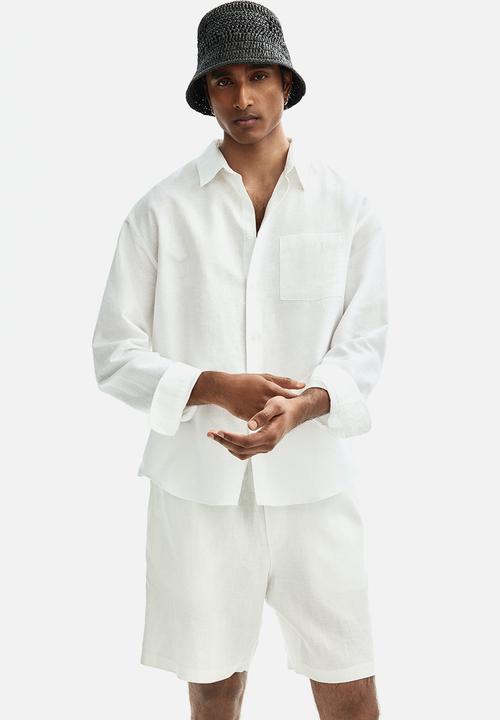 H&M - Relaxed fit linen shorts - white