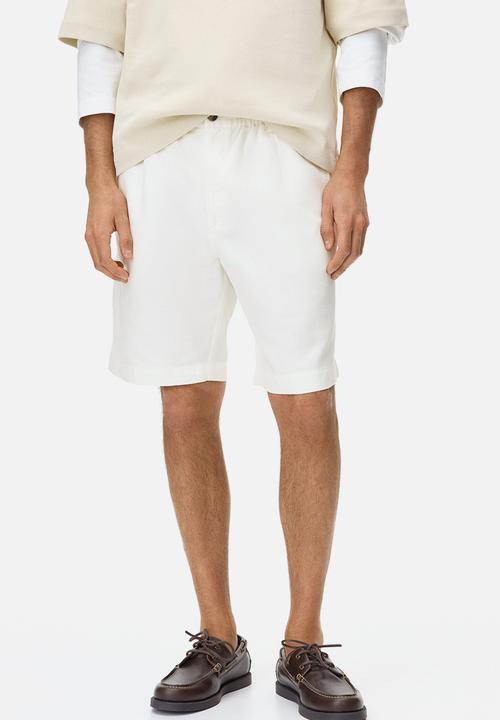 H&M - Relaxed fit linen-blend shorts - white