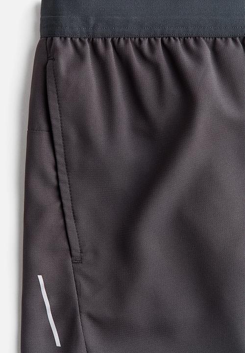 H&M - Lightweight quick dry running shorts? ? - dark grey