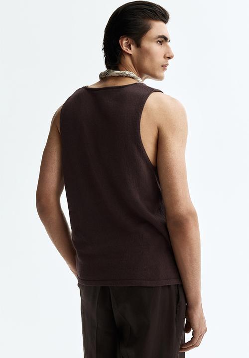 H&M - Regular fit knitted vest top - dark brown