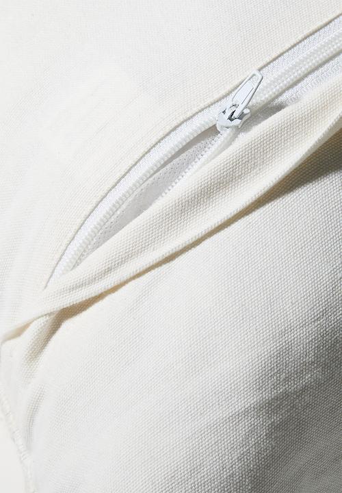 Sixth Floor - Brielle Embroidered Scatter - Natural