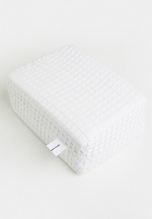 Sixth Floor - Mesa Cotton Waffle Duvet Cover Set - White