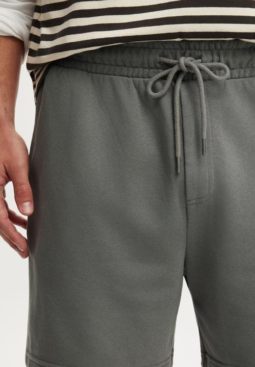 Cotton On - Everyday Fleece Short - Slate Stone
