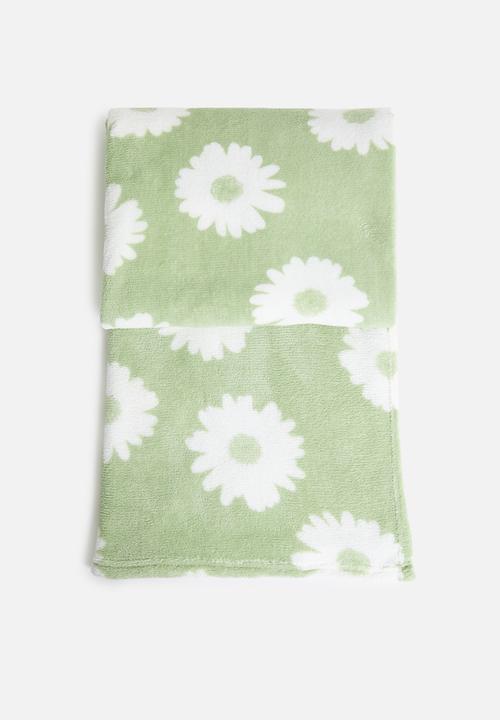 H&S - Floral Fleece Throw - Green