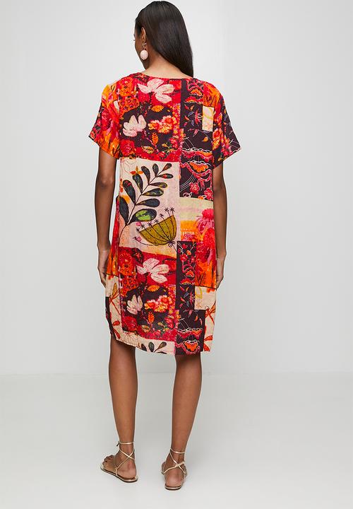 Izabel London - S/S Front Pocket Easy Wearing T-Shirt Dress - Orange