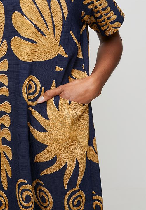 Izabel London - Short Sleeve Front Pocket Easy Wearing T-Shirt Dress - Navy
