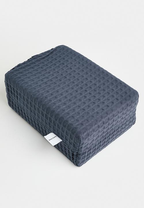 Sixth Floor - Mesa Cotton Waffle Duvet Cover Set Navy