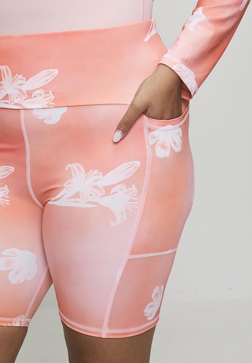 Lizzy - Plus ladies bike short - floral sunset