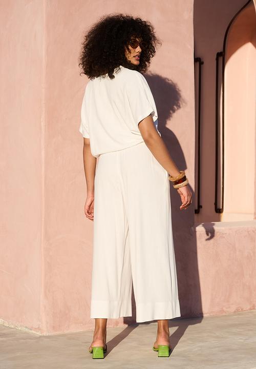 Me&B - Plus Deep Invert Wide Leg Cropped Pant - Milk