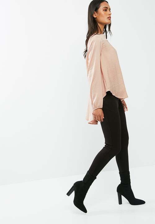 dailyfriday - Pleat back blouse