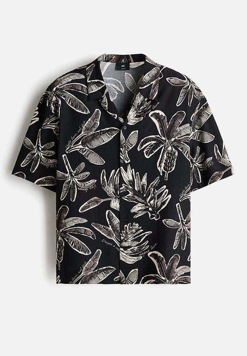 H&M - Relaxed fit resort shirt - black/patterned