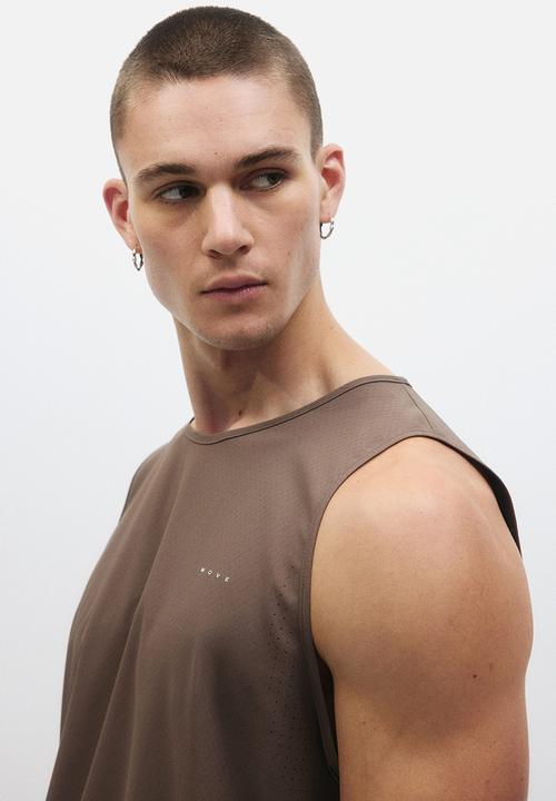 H&M - Regular fit sports vest top with drymove? - brown