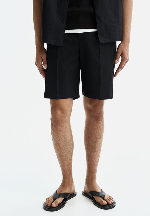 H&M - Loose fit bermuda shorts - black