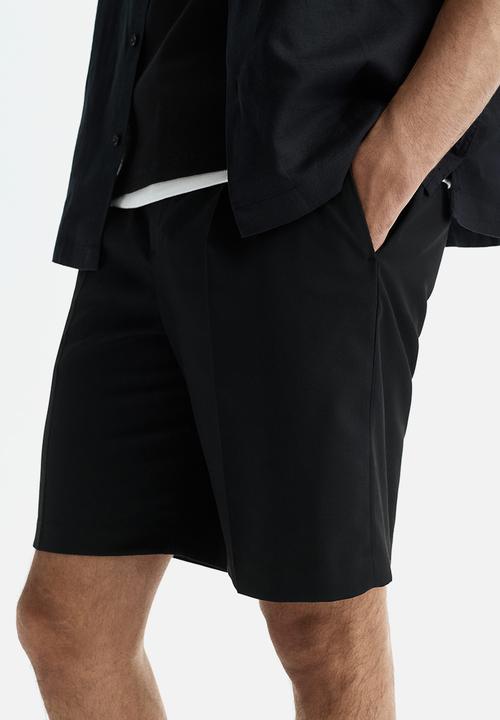 H&M - Loose fit bermuda shorts - black