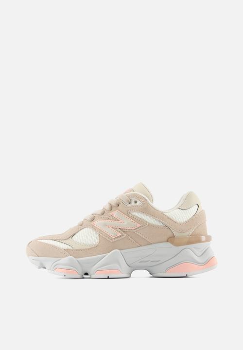 New Balance  - 9060 Grade School