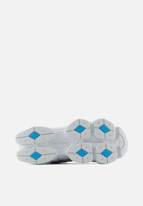 New Balance  - 9060 Grade School