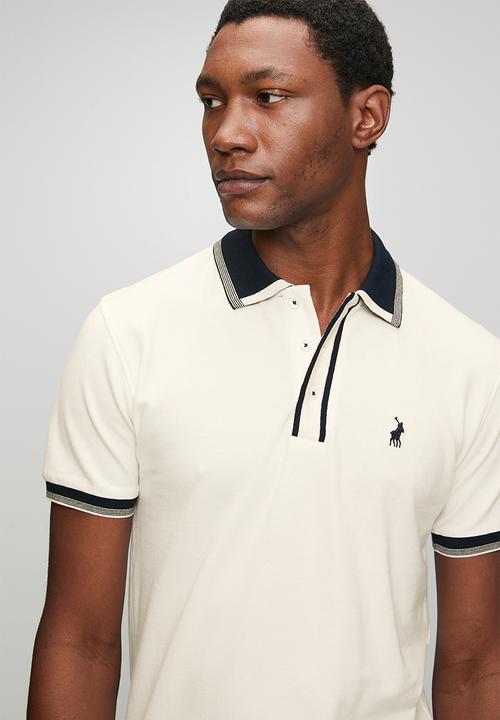 POLO - Mens tipped pique short sleeve golfer - white