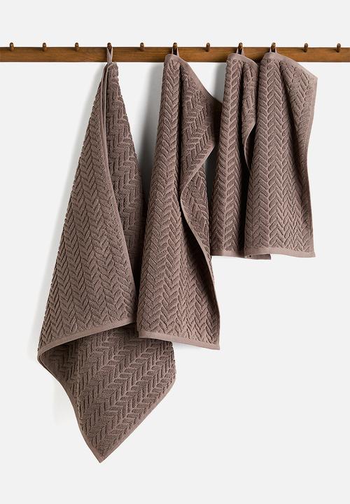 H&M - Textured bath towel - mole