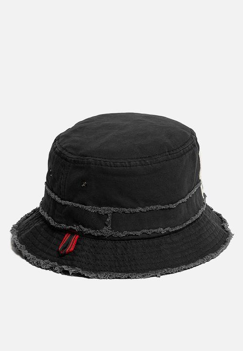 S.P.C.C - Roarke Bucket Hat - Charcoal