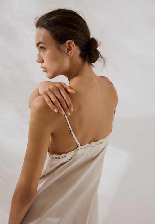 H&M - Lace-trimmed satin nightslip - light beige