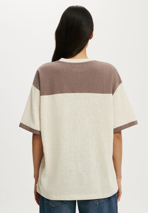 Cotton On - The Ringer Boxy Graphic Tee - Pacific 74/Oat Milk