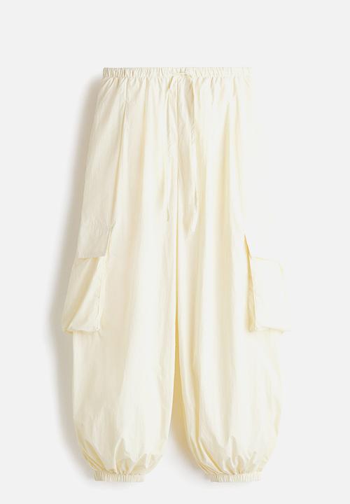 H&M - Balloon cargo trousers - light beige